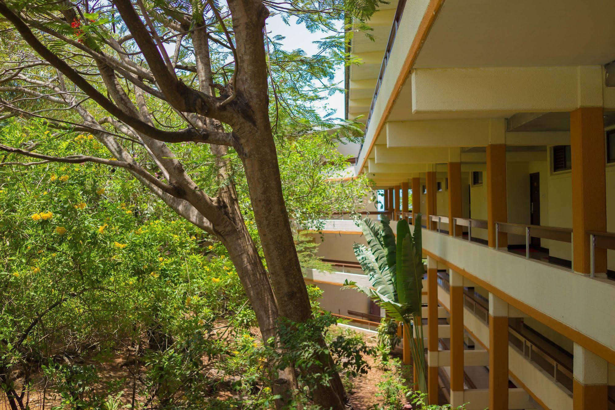 Bintumani Hotel Freetown Exterior foto